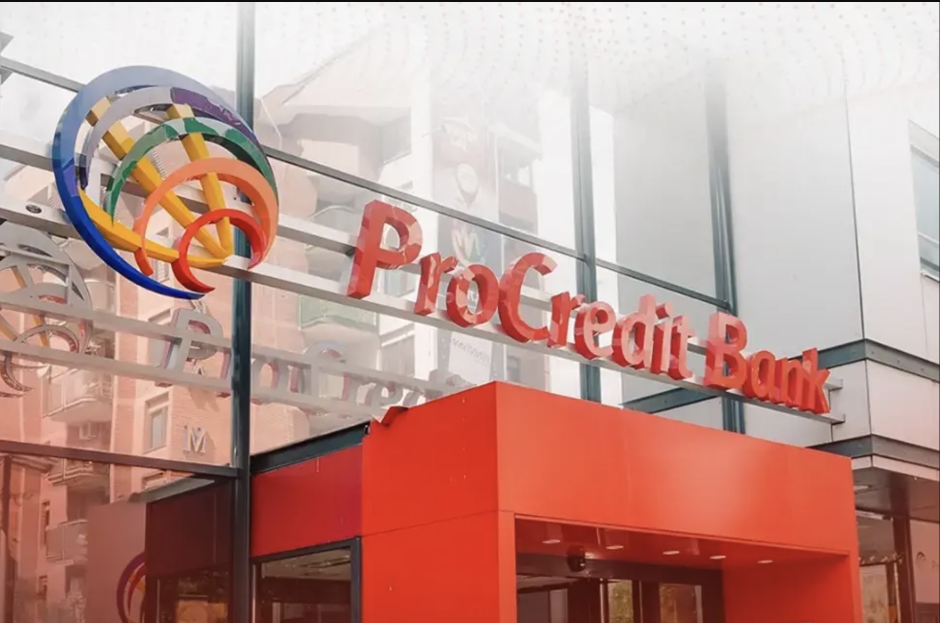 Obavještenje o sedmičnom dobitniku nagradne igre „ProBaj sreću – Plaćaj Mastercard debitnim karticama ProCredit Bank i osvoji nagrade ili putovanje“